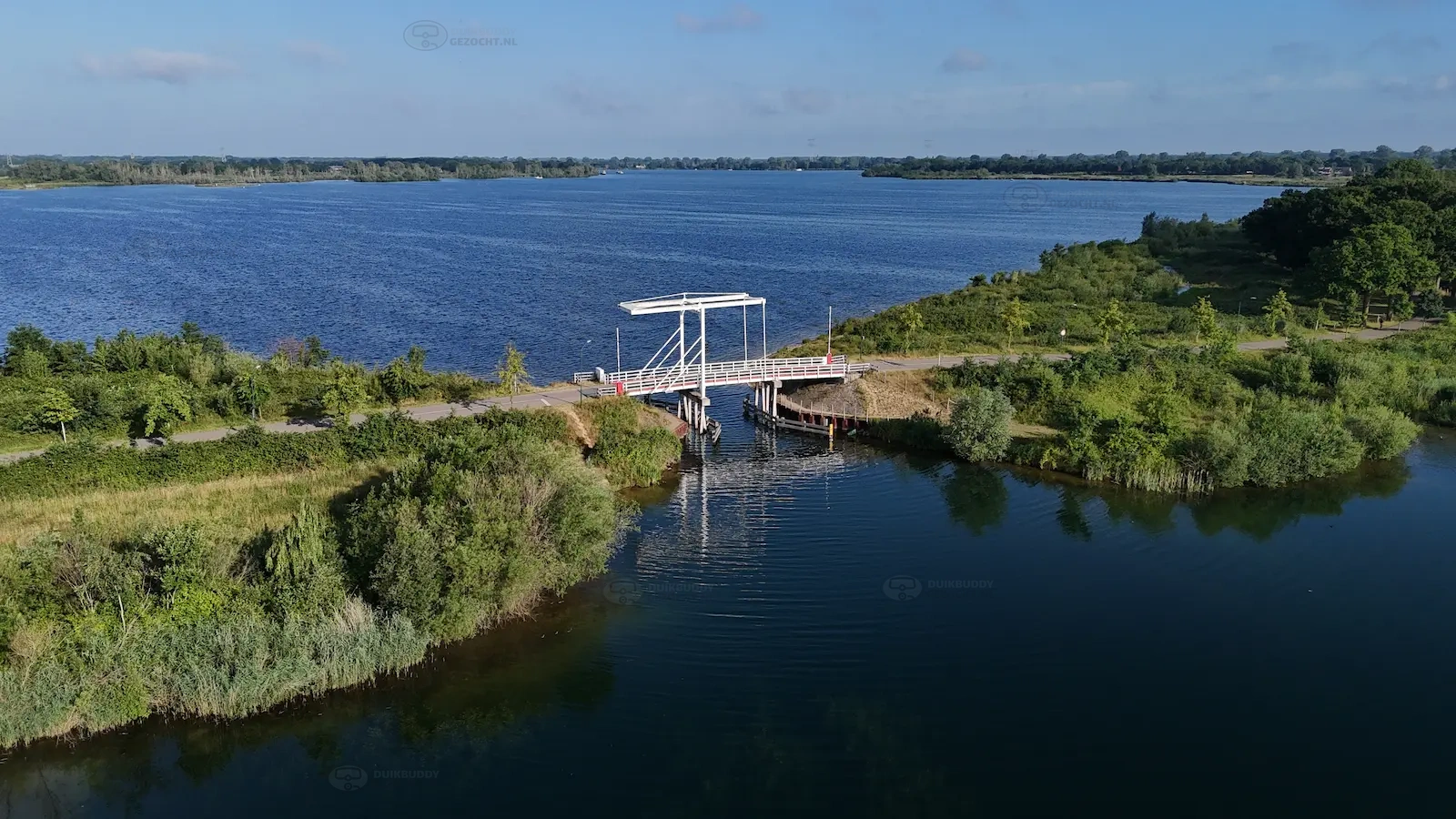 Kraaijenbergseplas 8 Witte Brug luchtfoto