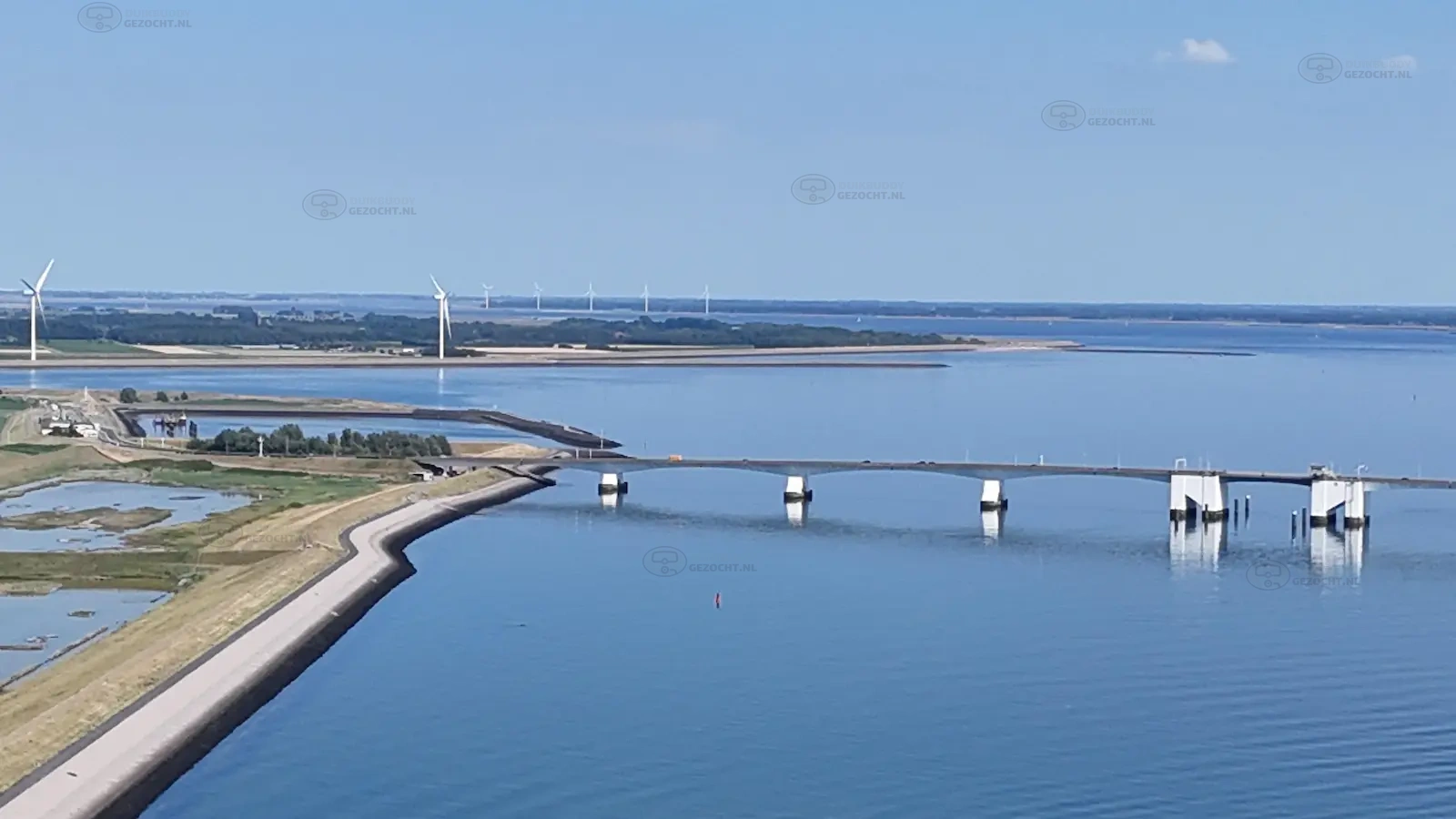 Zeelandbrug luchtfoto