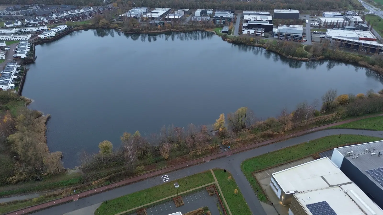 Surfplas   Luchtfoto (1)